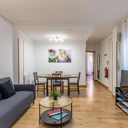 Apartamento Junto Al Guggenheim Con Parking Gratuito Bilbao Exterior photo