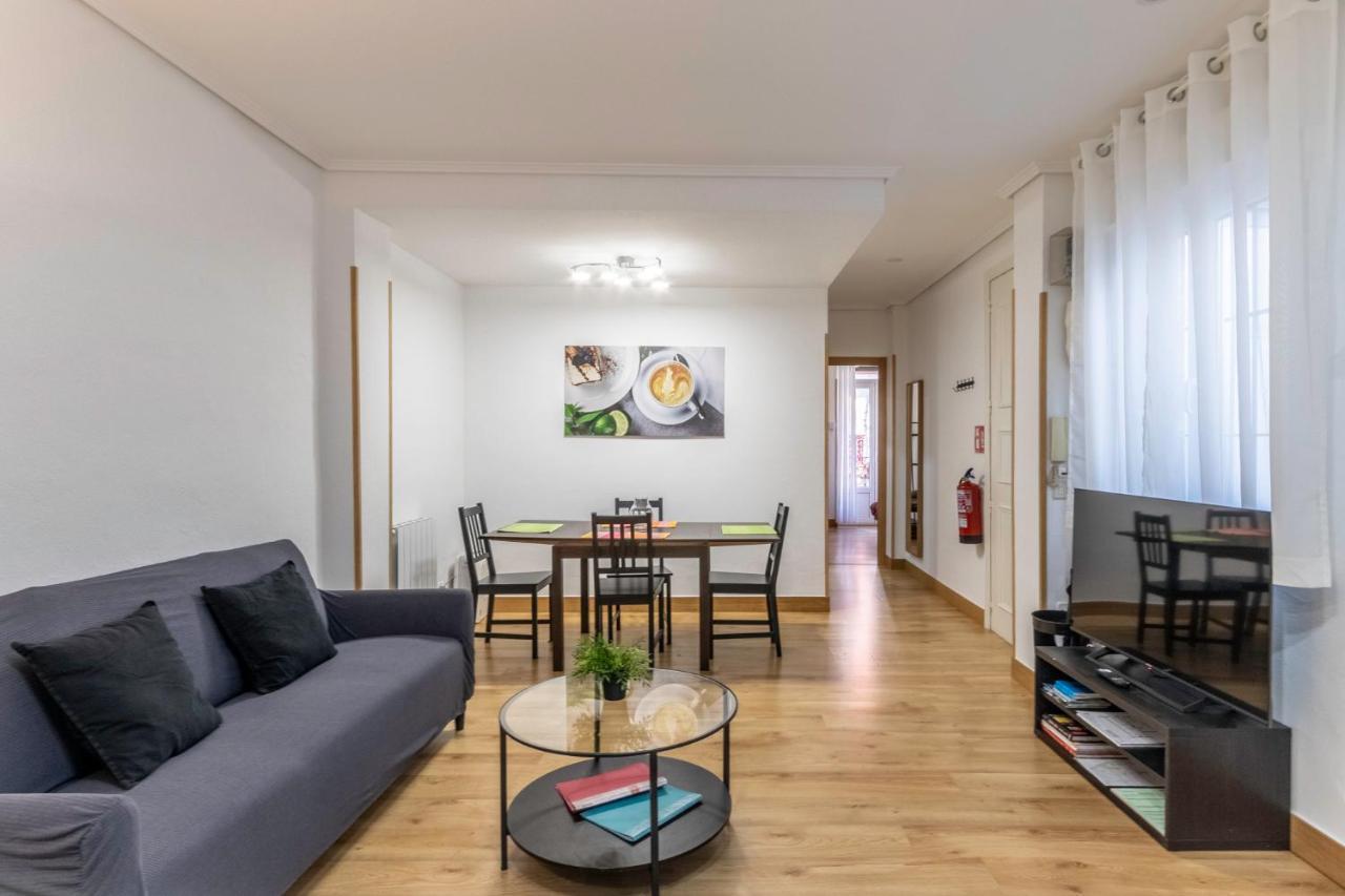Apartamento Junto Al Guggenheim Con Parking Gratuito Bilbao Exterior photo