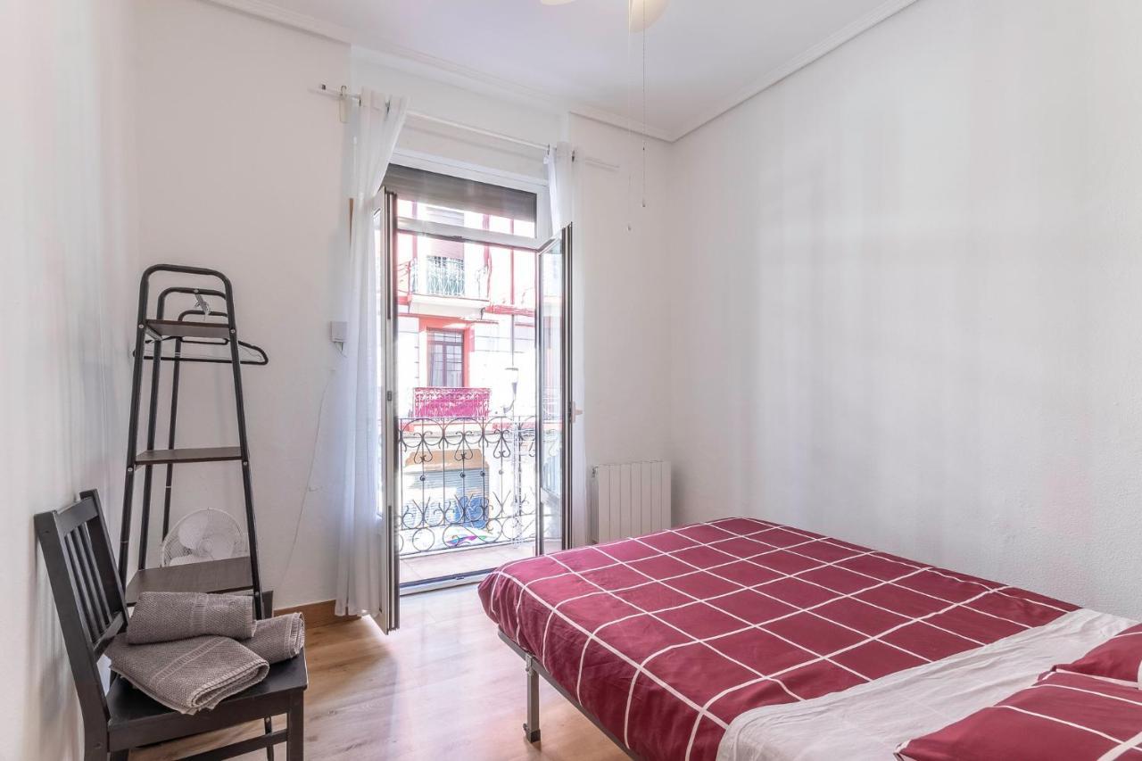 Apartamento Junto Al Guggenheim Con Parking Gratuito Bilbao Exterior photo